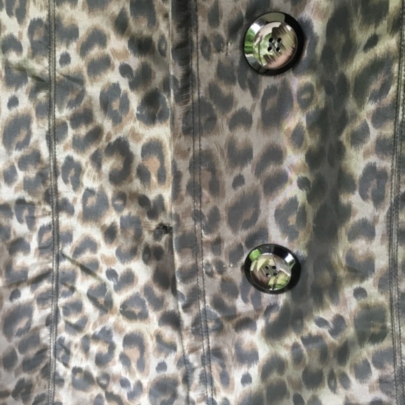 Leopard print, lightweight, 3/4 length Coat - Picture 8 of 9